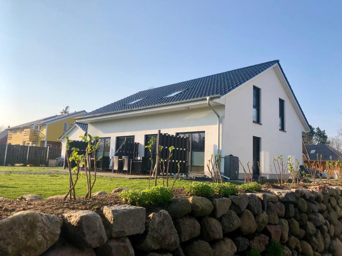 Ferienhaus Traumspot Wiek auf Rügen Εξωτερικό φωτογραφία